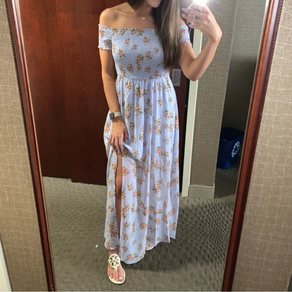 Lavender flower dress - Picture 3 of 3